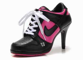nike à talons aiguilles