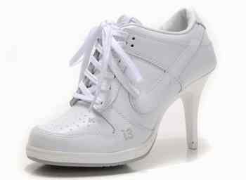 nike a talon pas cher