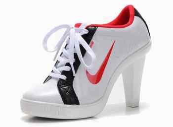 chaussure a talon nike